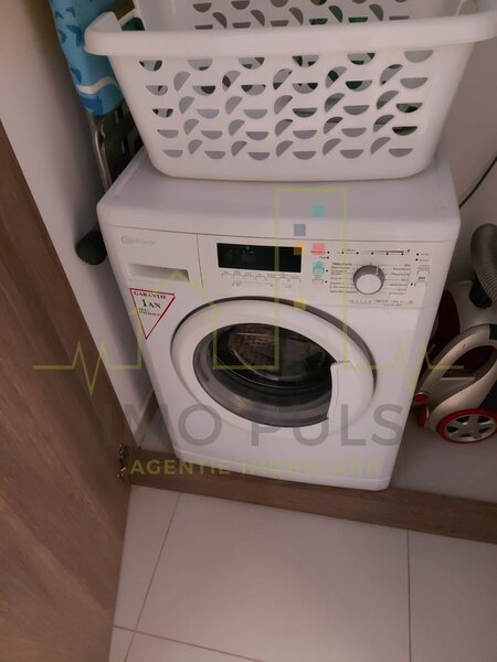 Timisoara, ap cu acces in curtea inierbata, loc de parcare inclus,